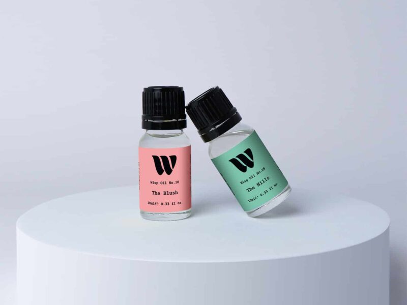 Duo bottles of the 10ml Wisp home fragrance oil No.10 The Blush which has notes of red apple, peony and jasmine, and No.28 The Hills which has notes of citrus, tea and cedarwood. A perfect gift set for birthday and christmas.