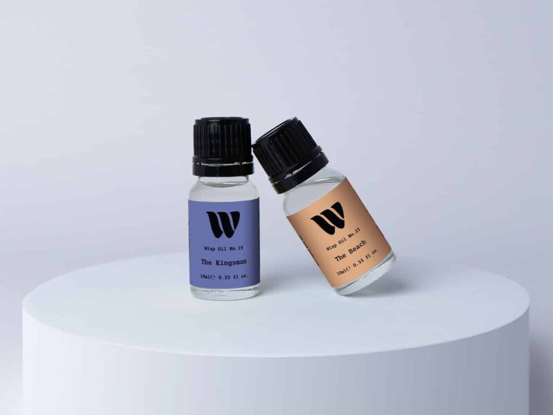 Duo bottles of the 10ml Wisp home fragrance oil No.19 The Kingsman which has notes of smoky sandalwood and vetiver, and No.23 The Beach which has notes of subtle spices. A perfect gift set for birthday and christmas.